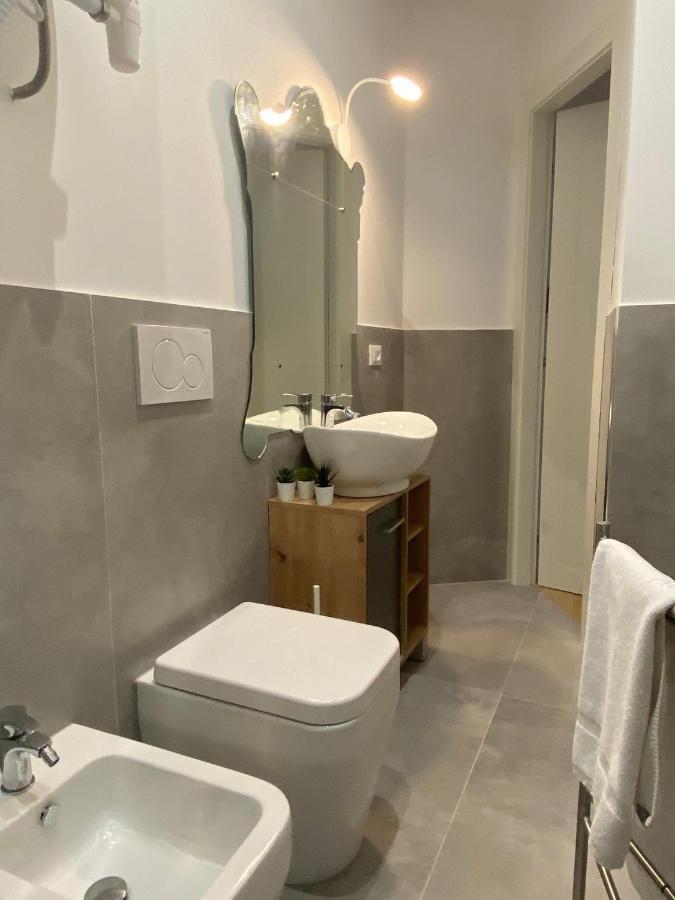 Happy Family Apartments Lavagna ジェノヴァ エクステリア 写真